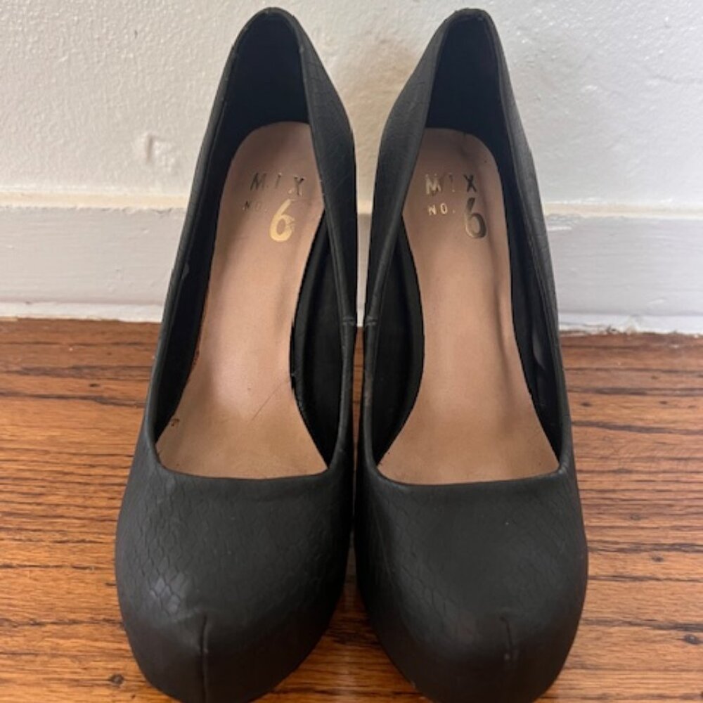 Mix No. 6 Sarti Elegant Black Textured Platform Pumps High Heels Size 6